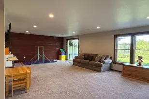 711 Meadow Ridge Ln, Plymouth, WI 53073 - Photo 15