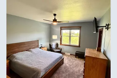 711 Meadow Ridge Lane, Plymouth, WI 53073 - Photo 9