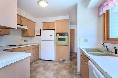 103 N 11th Avenue, Wausau, WI 54401 - Photo 11