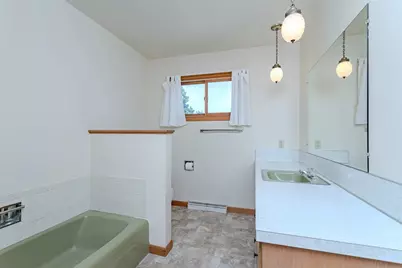 103 N 11th Avenue, Wausau, WI 54401 - Photo 23