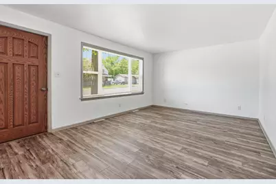326 N Central Avenue, Medford, WI 54451 - Photo 3