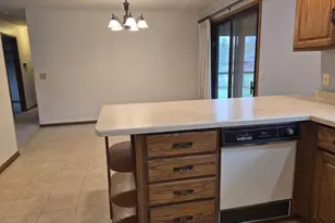 406 S Hawthorne Ave, Marshfield, WI 54449 - Photo 9