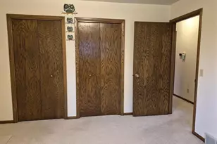 406 S Hawthorne Ave, Marshfield, WI 54449 - Photo 15