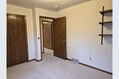 406 S Hawthorne Avenue, Marshfield, WI 54449 - Photo 17
