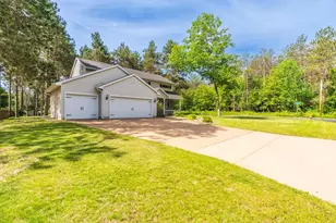 5315 Beckman Dr, Wausau, WI 54401 - Photo 3