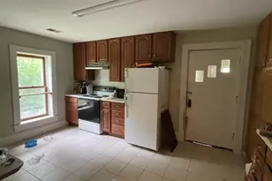 201 &amp 201 1/2 River Rd, Marathon, WI 54448 - Photo 3