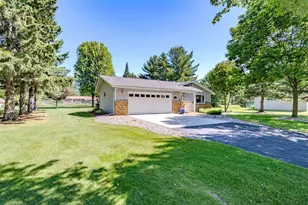 1850 Kimberly Rd, Kronenwetter, WI 54455 - Photo 3