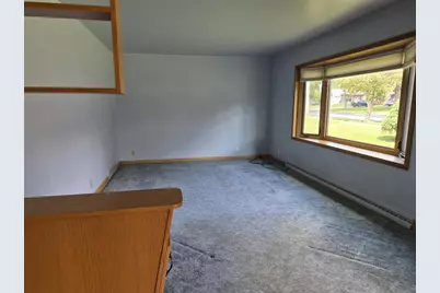 708 S Felker Avenue, Marshfield, WI 54449 - Photo 7