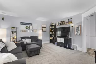 1919 Division St, Stevens Point, WI 54481 - Photo 9