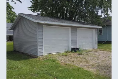 202 W Arnold Street, Marshfield, WI 54449 - Photo 3