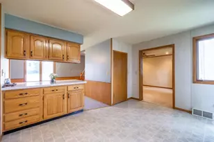 504 N Genesee St, Merrill, WI 54452 - Photo 9