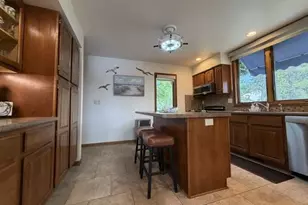 2740 Sunset Blvd, Stevens Point, WI 54481 - Photo 11