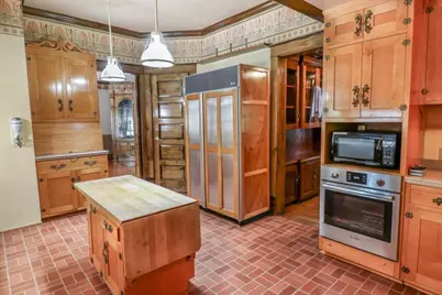 709 W 5th Street, Marshfield, WI 54449 - Photo 5
