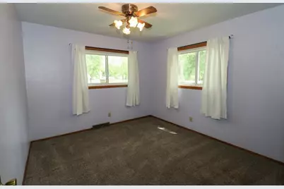 509 Auburn Avenue, Marshfield, WI 54449 - Photo 13