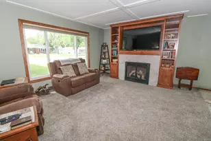509 Auburn Ave, Marshfield, WI 54449 - Photo 3