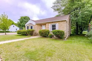 703 Kent St, Wausau, WI 54403 - Photo 3