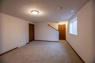 2200 S Cottonwood Ave, Marshfield, WI 54449 - Photo 31