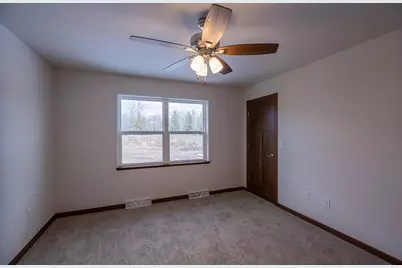 2200 S Cottonwood Avenue ##Gr37, Marshfield, WI 54449 - Photo 17