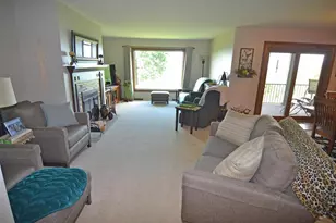 2205 Ridgeview Dr, Wausau, WI 54401 - Photo 9
