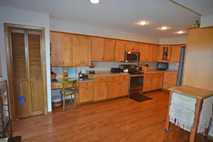 2205 Ridgeview Dr, Wausau, WI 54401 - Photo 3