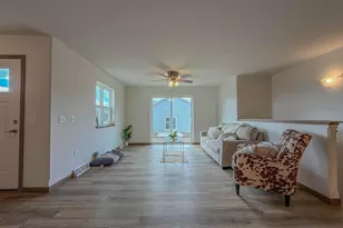 890 Morning Star Ln, Plover, WI 54467 - Photo 5