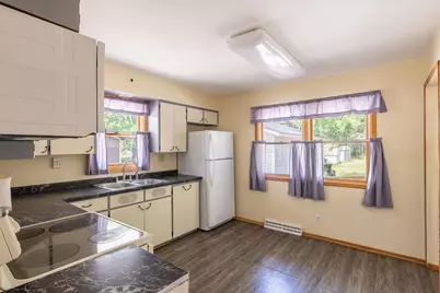 344 W Buehler Avenue, Nekoosa, WI 54457 - Photo 5