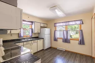 344 W Buehler Ave, Nekoosa, WI 54457 - Photo 5