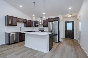 1400 Park Dr #101, Schofield, WI 54476 - Photo 7