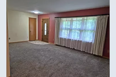 422 E Forest Street, Marshfield, WI 54449 - Photo 3