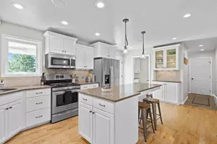 7691 Merryland Dr, Rosholt, WI 54473 - Photo 13