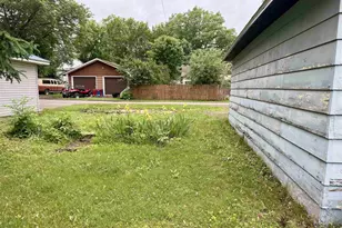 346 S Lake Ave, Phillips, WI 54555 - Photo 7