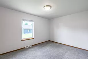 907 S 22nd Ave, Wausau, WI 54401 - Photo 19