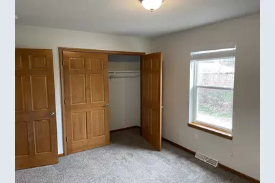 907 S 22nd Avenue, Wausau, WI 54401 - Photo 15