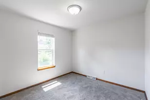 907 S 22nd Ave, Wausau, WI 54401 - Photo 17