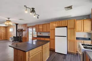 W5230 County Rd G, Necedah, WI 54546 - Photo 11
