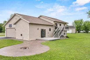 303 S Tyler St, Spencer, WI 54479 - Photo 29