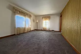 1240 5th Ave, Stevens Point, WI 54481 - Photo 3