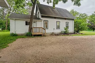 265 S Jackson St, Iola, WI 54945 - Photo 29