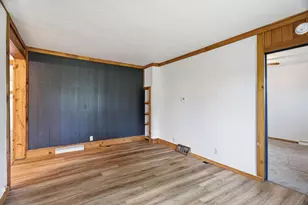 608 E 9th St, Marshfield, WI 54449 - Photo 13