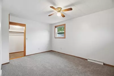 608 E 9th Street, Marshfield, WI 54449 - Photo 15