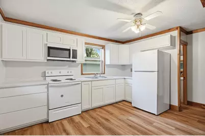 608 E 9th Street, Marshfield, WI 54449 - Photo 7