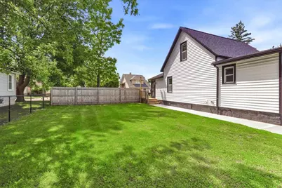 340 13th Street North, Wisconsin Rapids, WI 54494 - Photo 9