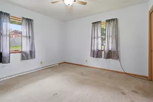 609 8th St, Marathon, WI 54448 - Photo 7