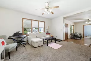 1932 Prairie St, Stevens Point, WI 54481 - Photo 11