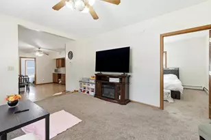 1932 Prairie St, Stevens Point, WI 54481 - Photo 13