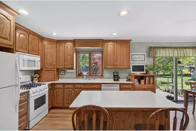 1012 W 4th Street, Nekoosa, WI 54457 - Photo 3