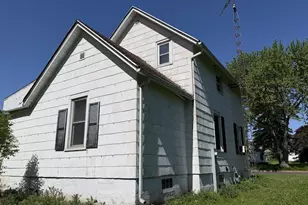 709 S Ash Ave, Marshfield, WI 54449 - Photo 3