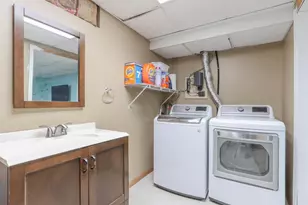 621 Wisconsin St, Wisconsin Rapids, WI 54494 - Photo 37