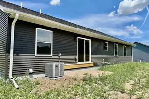 1351 Knapp St, Menomonie, WI 54729 - Photo 49