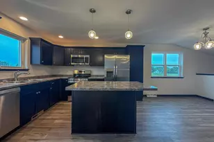 575 Still Waters Ln, Plover, WI 54467 - Photo 9